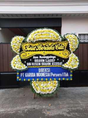 Papan Bunga Duka di Dewantara